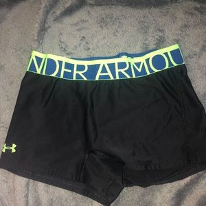 women’s under armour spandex